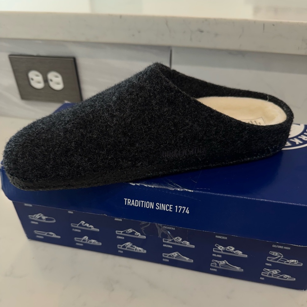 Zermatt shearling slippers